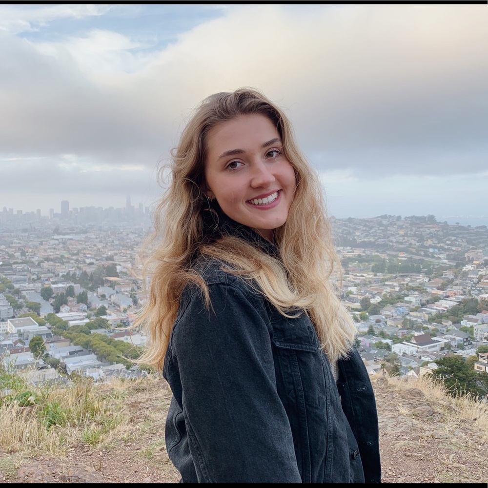 Meet your Posher, Emily